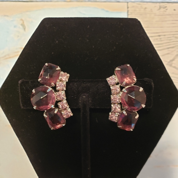 Vintage Rhinestone Earring Prong Set - Picture 2 of 5